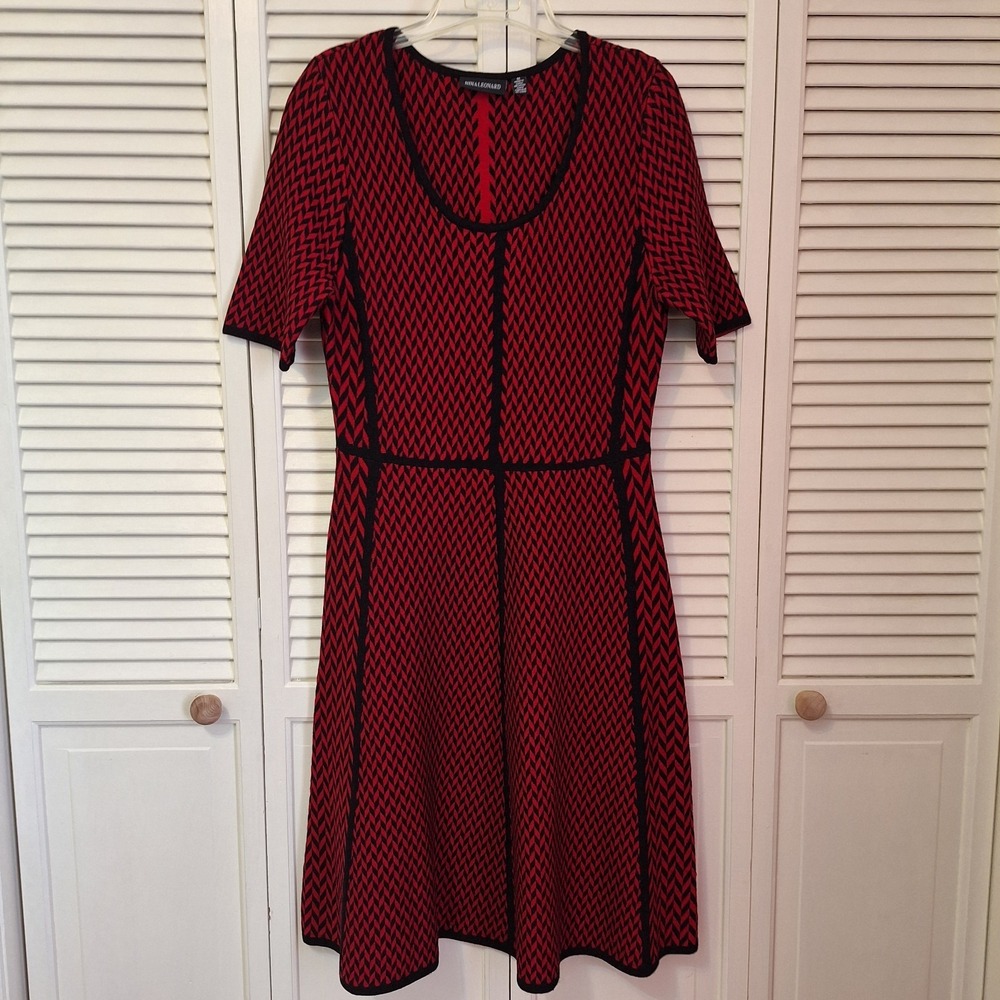 Nina Leonard Black/Red Zigzag Skater Fit & Flare SweaterDress Womens Size M Knit